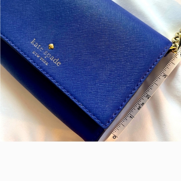 Kate Spade crossbody purse with gold chain - Picture 4 of 9